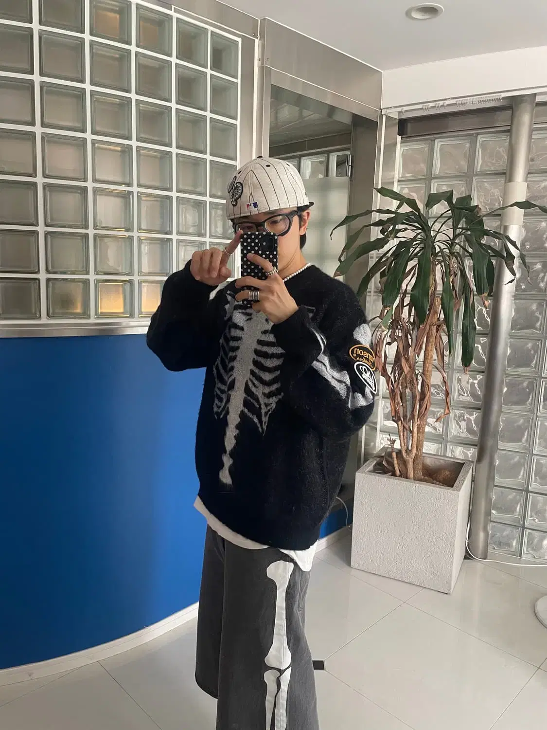 thumbnail-0